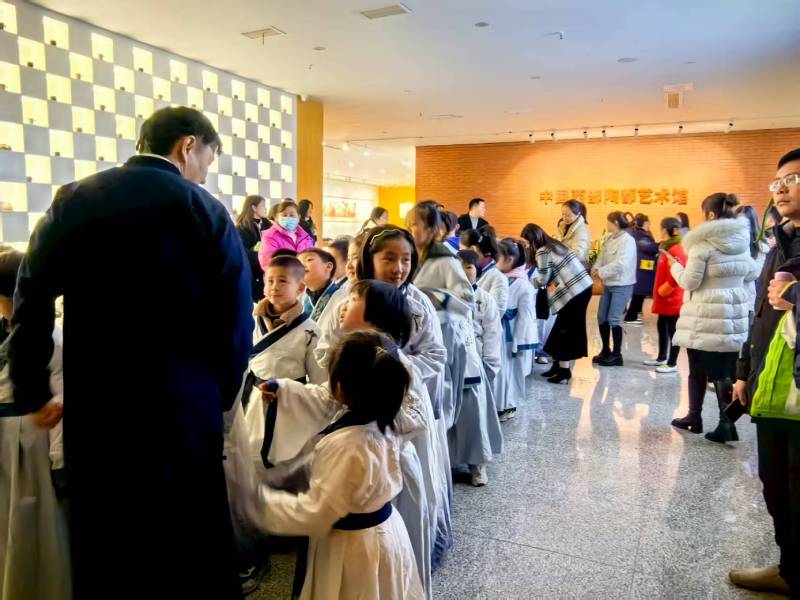 文化赋能：黎城县魔创文旅挖掘城市文化资源的实践探索